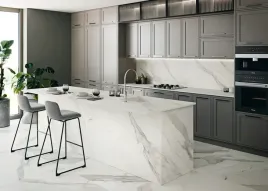 spiek-kwarcowy-calacata-marble-100x100cm-56mm-poler-coverlam