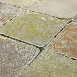 plytki-wapienne-wapien-lime-yellow-20-30x15x2cm-bebnowany-kostka-z-wapienia