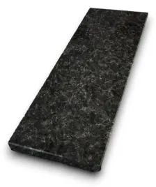 parapet-z-granitu-black-antracite-polerowany-122x30x2-parapety-granitowe-na
