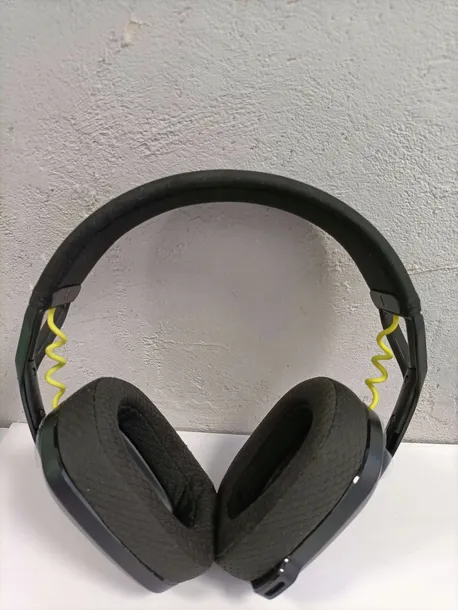 zestaw-sluchawkowy-do-gier-logitech-g435-headset-bluetooth-marka-logitech