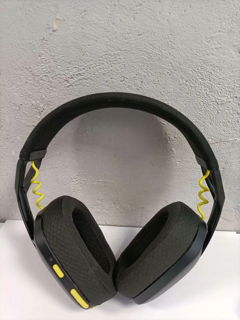 zestaw-sluchawkowy-do-gier-logitech-g435-headset-bluetooth