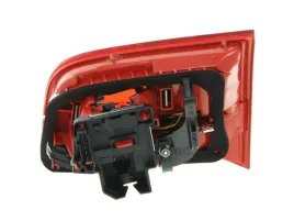 lampa-zespolonych-swiatel-tylnych-043331-val