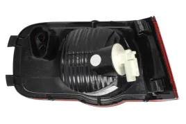 lampa-swiatla-cofania-043943-val