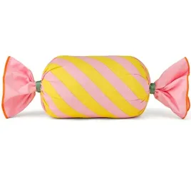 kid-s-concept-poduszka-dekoracyjna-cukierek-pippi-bawelna-organiczna-53-cm