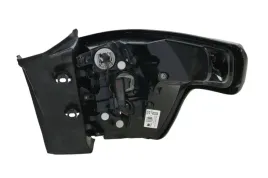 lampa-zespolonych-swiatel-tylnych-047149-valeo