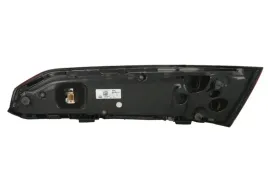 lampa-zespolonych-swiatel-tylnych-047308-val