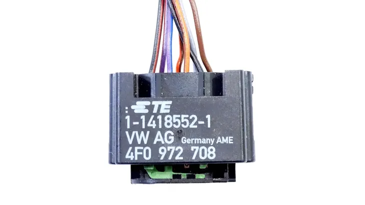 wtyczka-audi-a4-08-typ-samochodu-samochody-osobowe