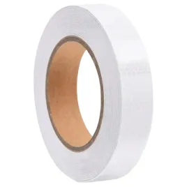 biala-tasma-odblaskowa-pvc-samoprzylepna-25-cm-x-20-m