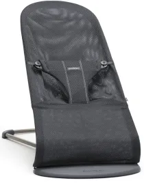 babybjorn-bliss-mesh-lezaczek-or-anthracite