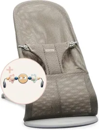 babybjorn-bliss-lezaczek-dzieciecy-zestaw-z-zabawka