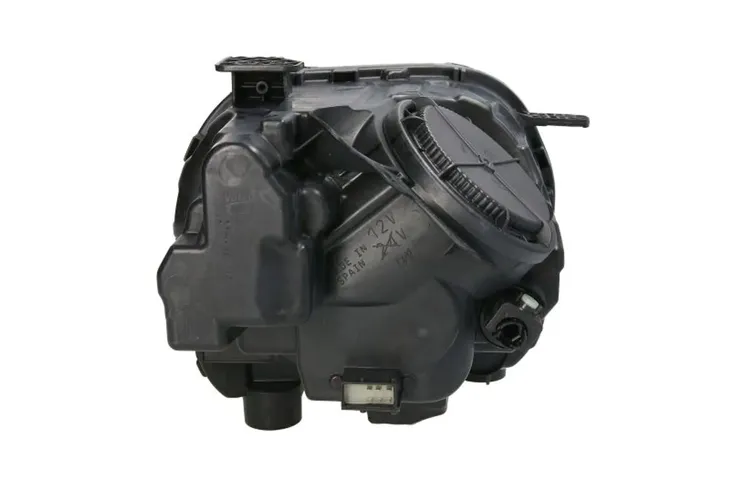 reflektor-swiatel-przednich-val450524