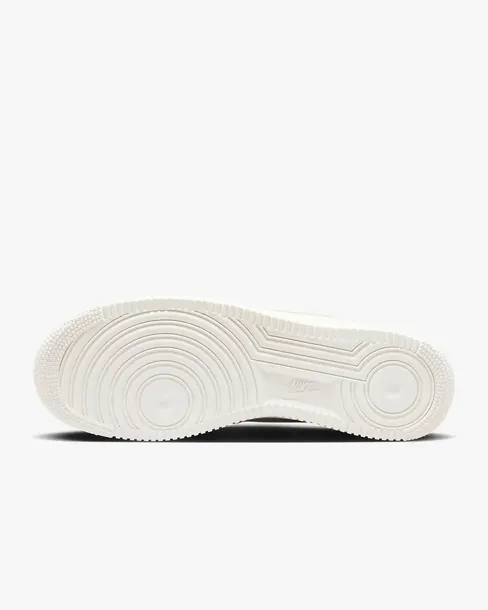 nike-air-force-1-07-39-wysokosc-brak-informacji