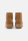 ugg-classic-mini-platform-40-marka-inna