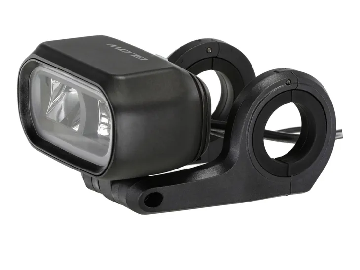 Lampka rowerowa przednia KROSS GLOW 900 lm
