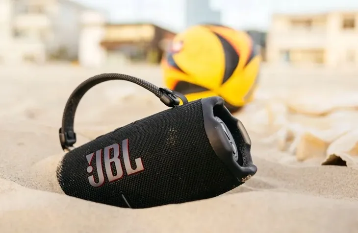 glosnik-jbl-charge-6-black-zlacza-usb