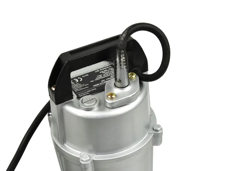 pompa-do-wody-370w-stan-nowy-maksymalna-wydajnosc-pompy-6000-l-h
