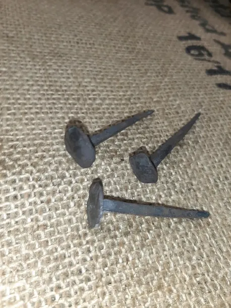 kute-gwozdzie-60-mm