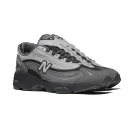 new-balance-1000-szary-unisex-m1000meg-51