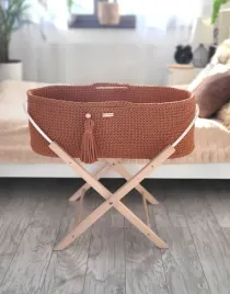 kosz-mojzesza-boho-handmade-ze-stojakiem-terracotta