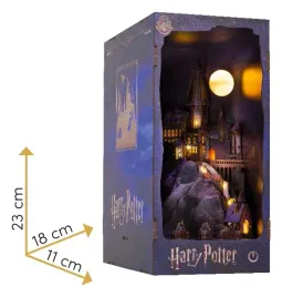harry-potter-book-nook-mini-diorama-zamek-hogwart-18-cm-led