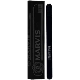 klasyczna-szczoteczka-marvis-toothbrush-do-pielegnacji-zebow-i-dziasel