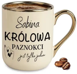 kubek-bezowy-elegant-krolowa-paznokci-jest-tylko-jedna-imie-na-prezent