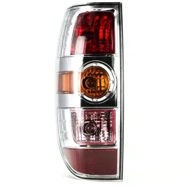 lampa-tyl-lewa-do-mazda-bt-50-pick-up-2-5-mrz-cd-4x4-2006-2015