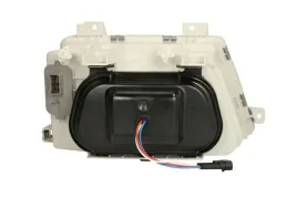 reflektor-swiatel-przednich-1ah007-774-011
