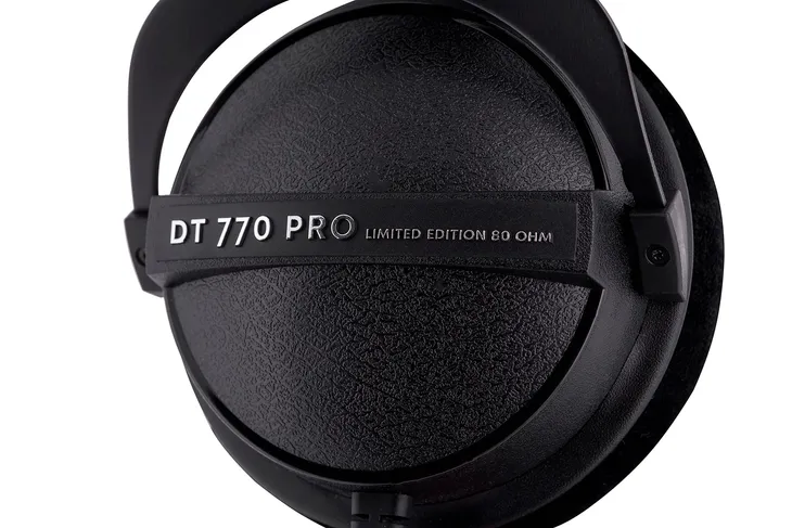 beyerdynamic-dt-770-pro-80-ohm-black-le-marka-beyerdynamic
