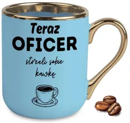 kubek-elegant-niebieski-na-preznet-teraz-oficer-strzeli-sobie-kawke-wzory