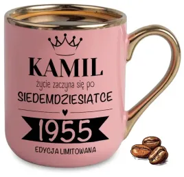kubek-elegant-rozowy-na-prezent-zycie-zaczyna-sie-po-siedemdziesiatce-imie