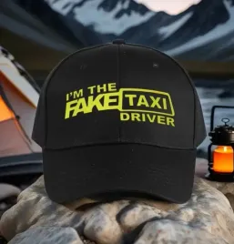 smieszna-czapka-z-daszkiem-i-m-the-fake-taxi-driver-prezent-dla-taksowkarza