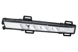 swiatla-do-jazdy-w-dzien-2pt010-303-021