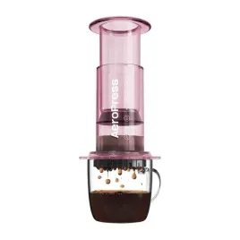 aeropress-clear-pink-zaparzacz-do-kawy-rozowy