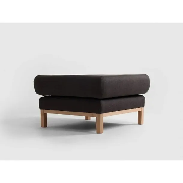 pufa-scandic-ciemnobrazowy-marka-custom-form
