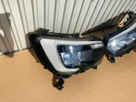 renault-master-iv-260105567r-lampa-reflektor-prawa