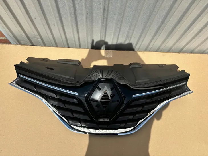 renault-kadjar-2015-grill-atrapa-nowa-producent-czesci-inny
