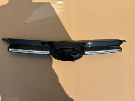 ford-focus-mk3-2010-grill-atrapa-kratka