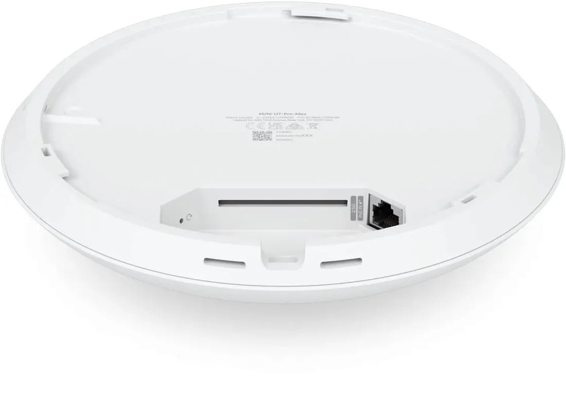 ubiquiti-unifi-u7-pro-max-u7-pro-max