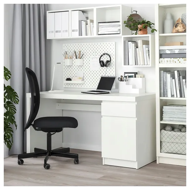 ikea-malm-biurko-biale-140x65-cm-stan-nowy