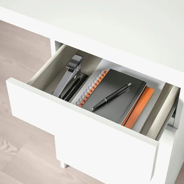ikea-malm-biurko-biale-140x65-cm-przeznaczenie-biuro-dla-dziecka-gabinet-pokoj-szkola