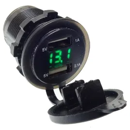 ladowarka-samochodowa-2x-usb-12v-24v-3-1a-woltomierz-led-zielony-voltomierz
