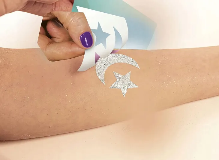 crazy-chic-studio-tatuazu-clementoni-18118-material-karton-plastik