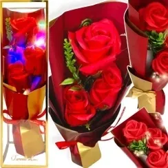 wieczna-roza-w-pudelku-swiecaca-flower-bukiet-roz-na-prezent-na-walentynki