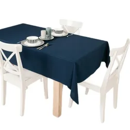 granatowy-obrus-plamoodporny-120x160cm-prosty-elegancki-stol-jadalnia