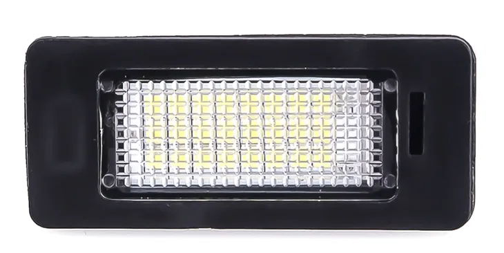 zestaw-2x-lampki-led-oswietlenie-tablicy-bmw-e60-e61-3-e90-e91-e70-e71-e84-typ-samochodu-samochody-osobowe