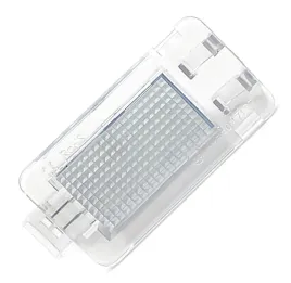 lampka-led-volvo-podswietlenie-bagaznika-c30-c70-s40-s60-s80-v60-v70-xc60