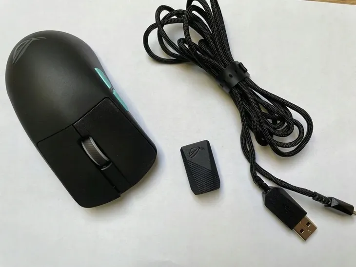 mysz-asus-rog-harpe-ace-aim-lab-edition-stan-powystawowy
