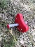 zjazd-linowy-czerwony-material-dominujacy-metal