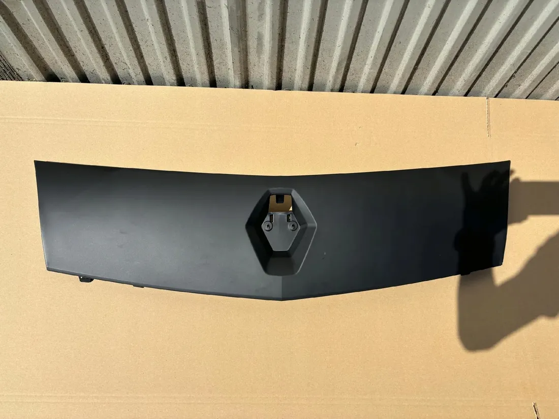 renault-kangoo-2008-atrapa-grill-stan-nowy